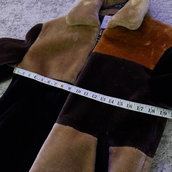 Urban Outfitters Patchwork Multi-Color Fur Jacket - Picture 6 of 9